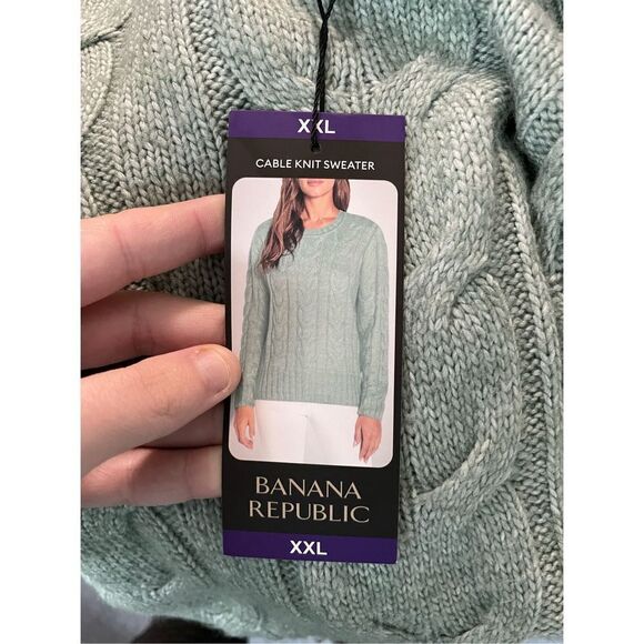 NWT Banana Republic Cable Knit Sweater in Green Milieu - Picture 5 of 5